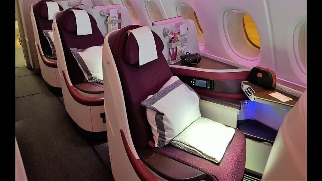 Qatar business class seats